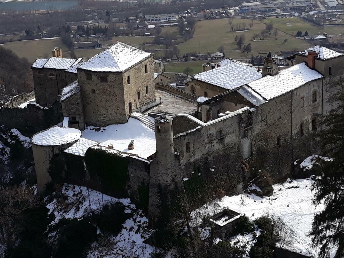 Вілла La Petite Maison Аоста Екстер'єр фото